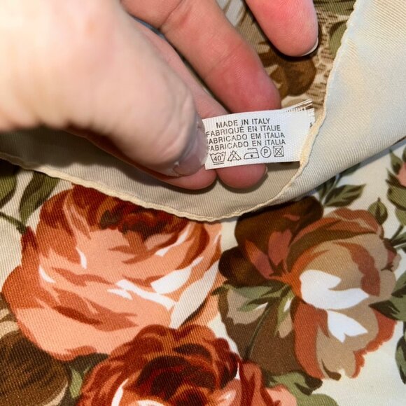 Vintage ITALY cabbage rose shabby chic cream apricot green handrolled sewn scarf - Picture 6 of 6